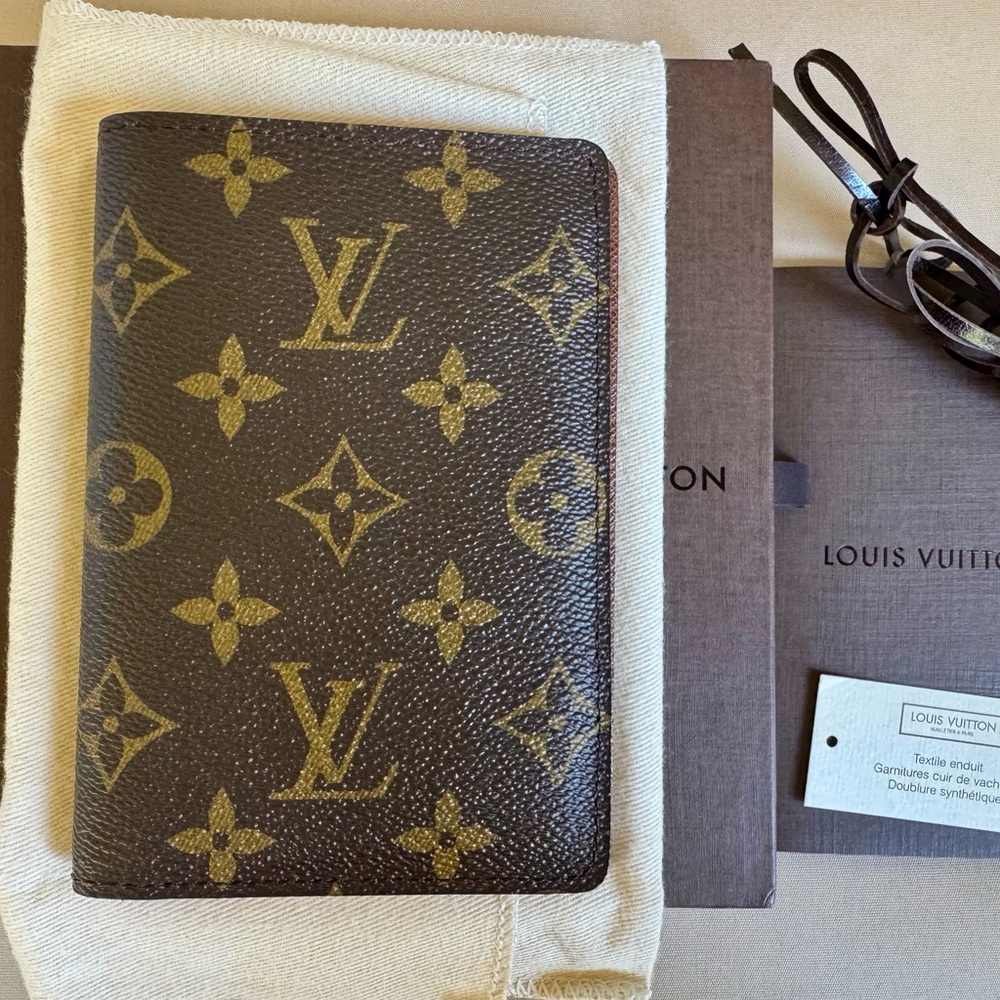Louis Vuitton Monogram Passport Cover